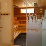 Land Gut Hermann Szálloda 3*