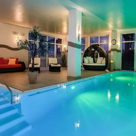 فندق Land Gut Hermann 3*