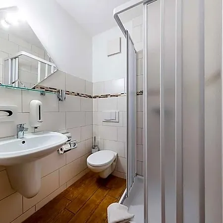 Land Gut Hermann 3*